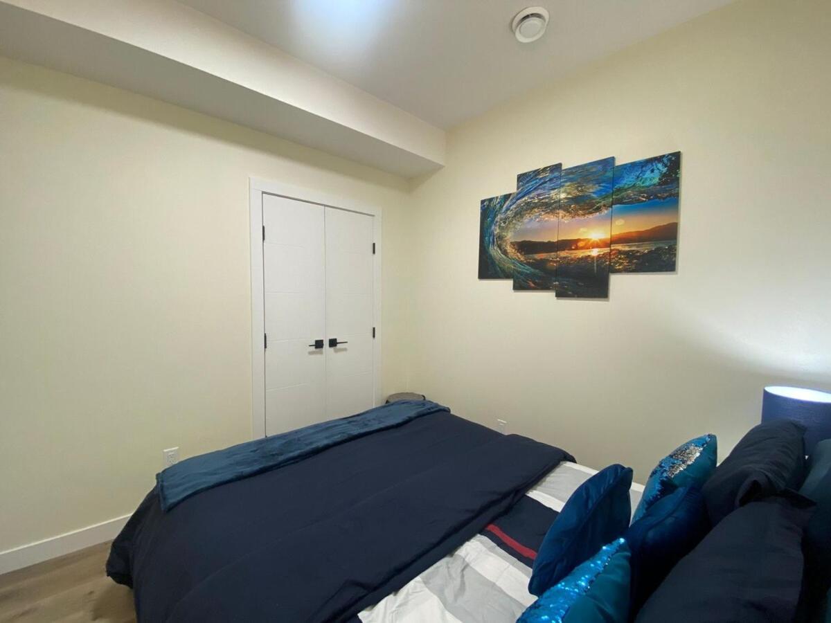 Charming Oasis Tranquil 8 Min Airport, Ac Calgary