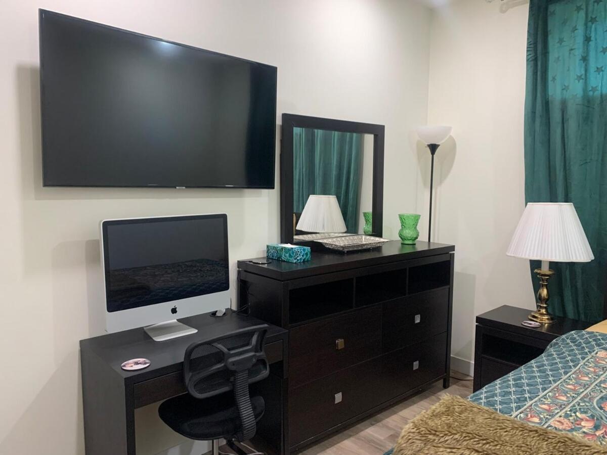 Charming Oasis Tranquil 8 Min Airport, Ac *