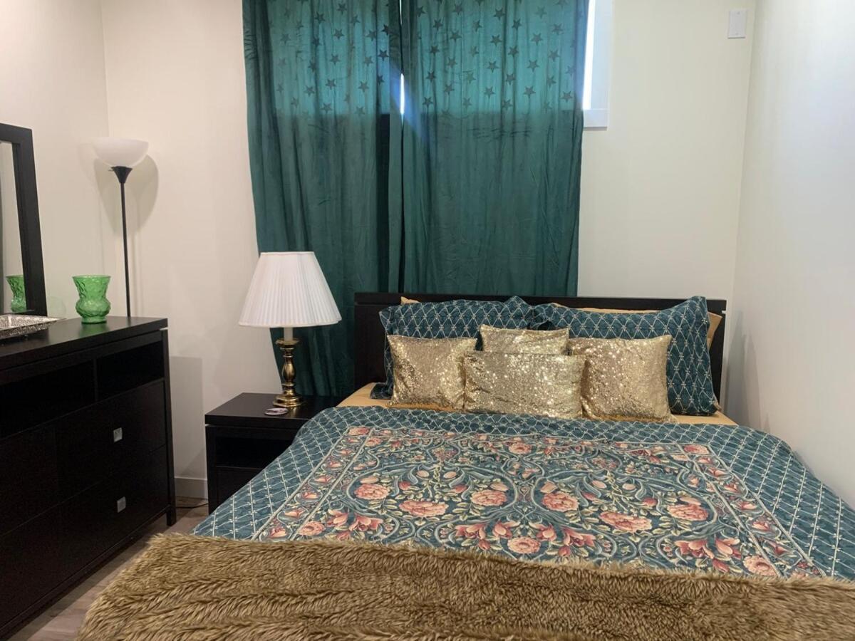 Charming Oasis Tranquil 8 Min Airport, Ac Apartment *