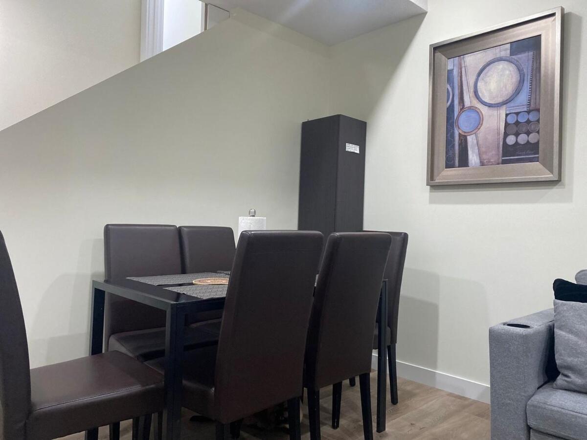 Apartment Charming Oasis Tranquil 8 Min Airport, Ac *