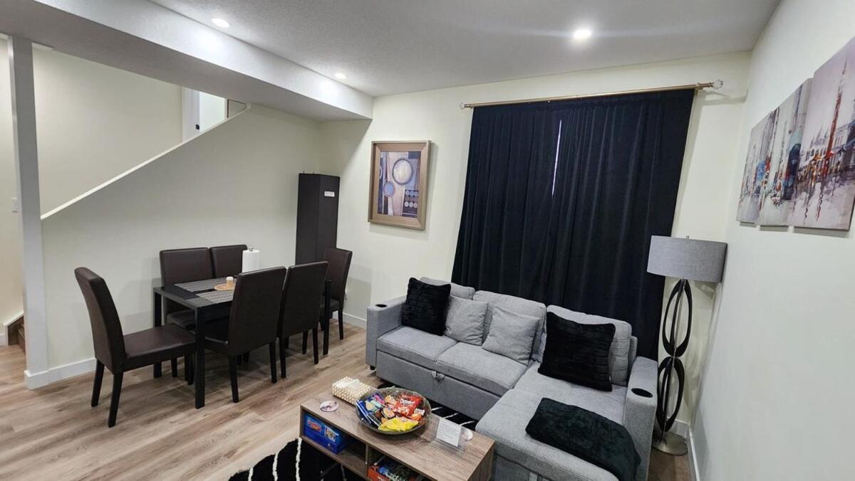 Charming Oasis Tranquil 8 Min Airport, Ac * Calgary