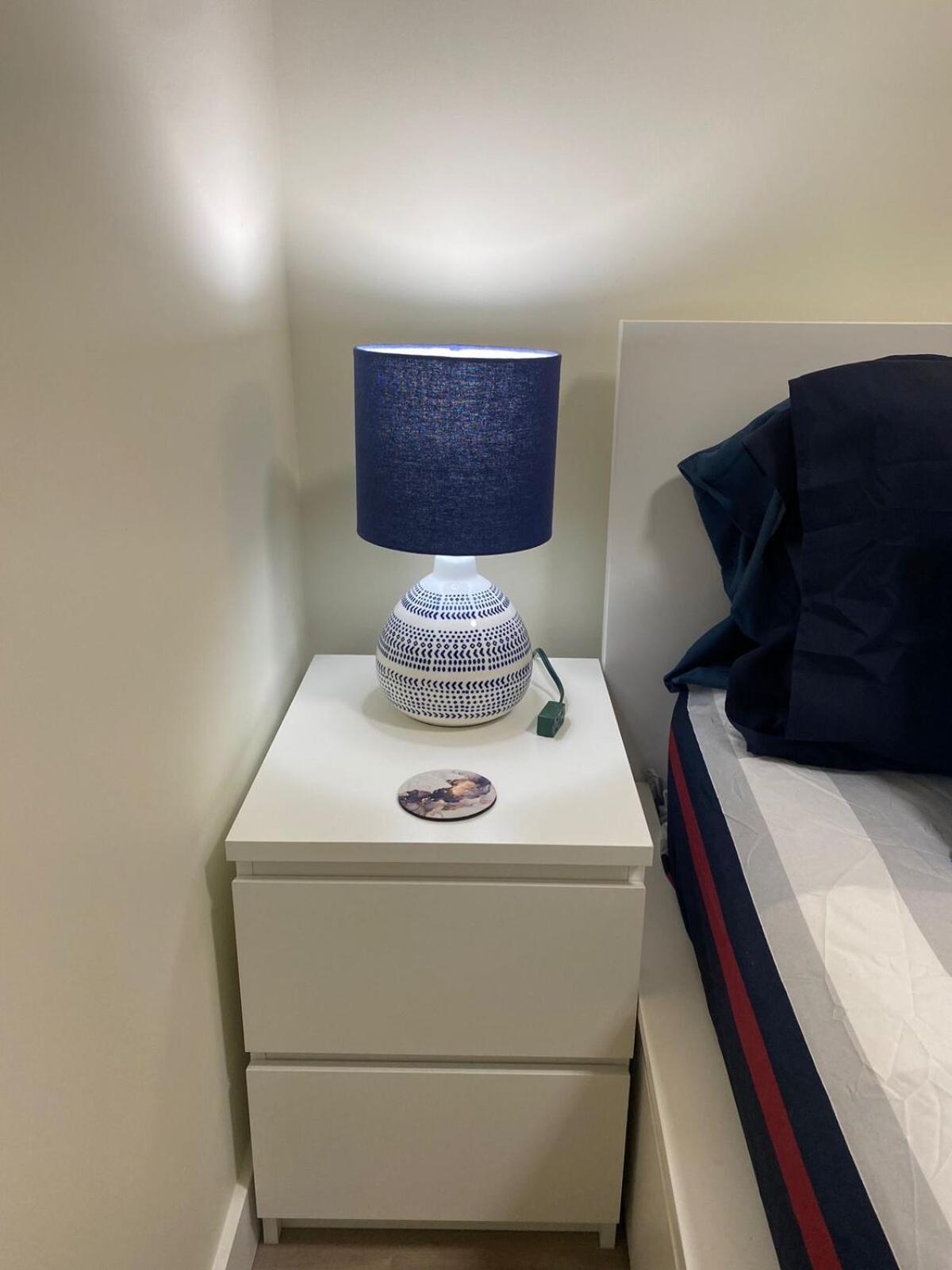 Charming Oasis Tranquil 8 Min Airport, Ac Apartment