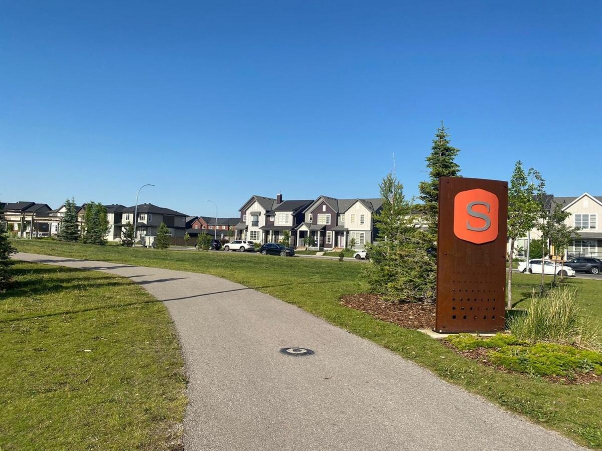 Charming Oasis Tranquil 8 Min Airport, Ac * Calgary